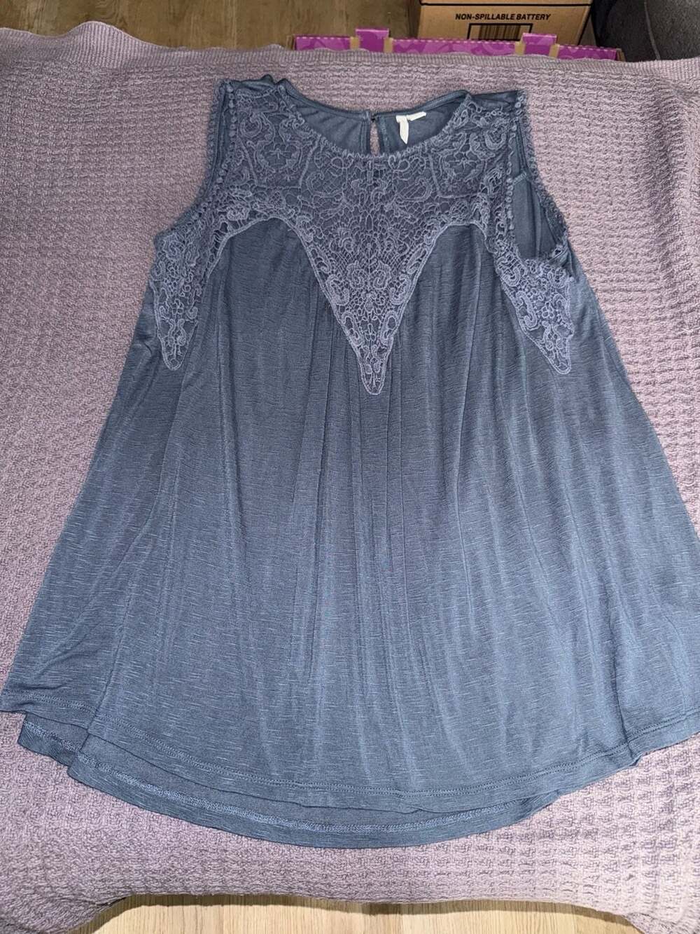 Altar'd State Blue Sleeveless Crochet Lace Yoke Tunic Tank Top Size M